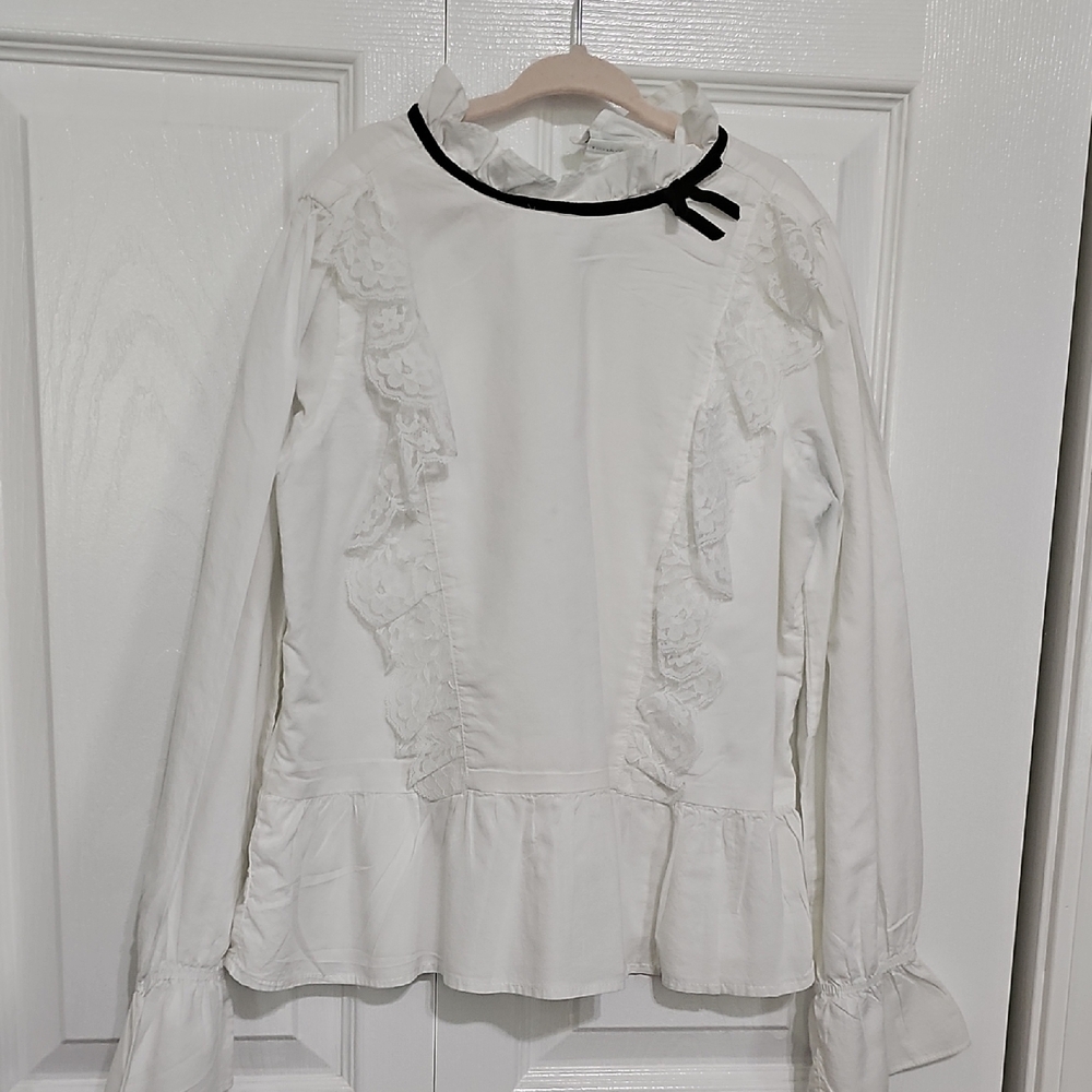 Elegant White Lace Trim Blouse